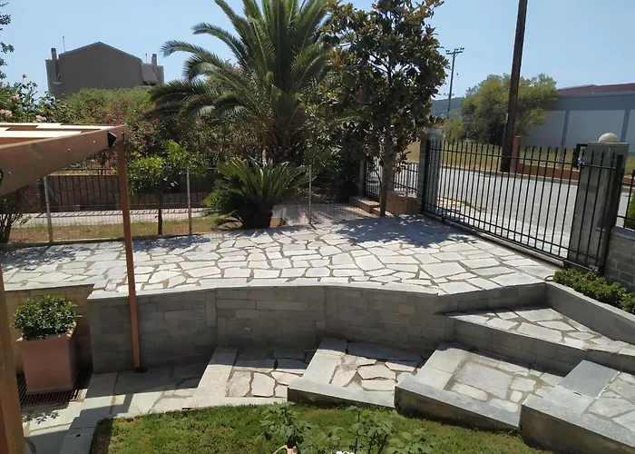 Amalia Bay Tatil Evi Nea Iraklitsa