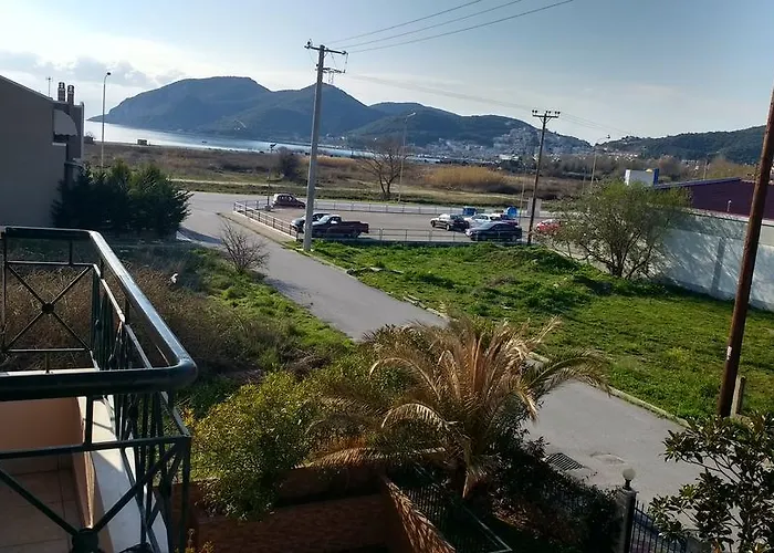 Amalia Bay *